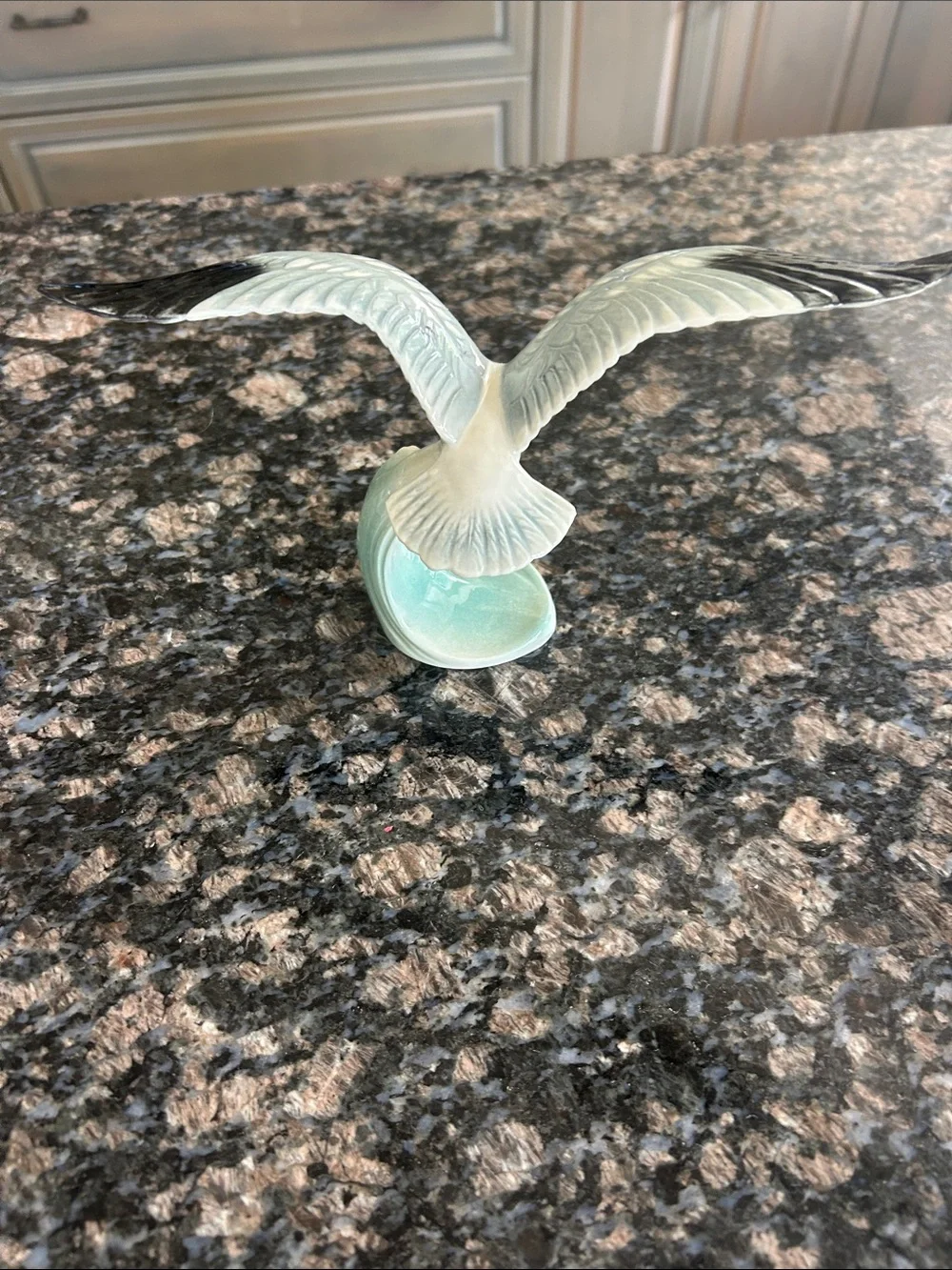 GOEBEL W. GERMANY VINTAGE SILVER GULL SEAGULL FIGURINE C76